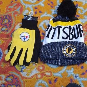 Pittsburgh Steelers Hat and Gloves